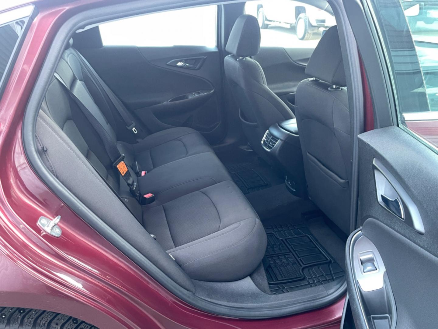 2016 Burgundy Chevrolet Malibu LT (1G1ZE5ST7GF) with an 1.5 Turbo inline 4 engine, 6 speed automatic transmission, located at 1960 Industrial Drive, Wasilla, 99654, (907) 274-2277, 61.573475, -149.400146 - Photo#6